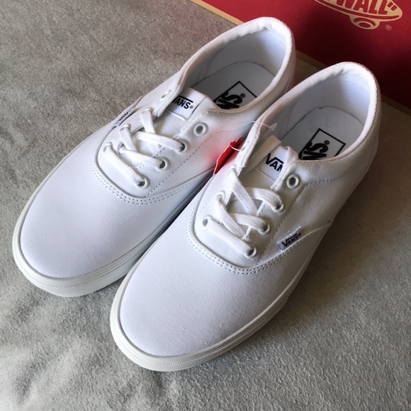Brand new VANS sneakers - Picture 2 of 5